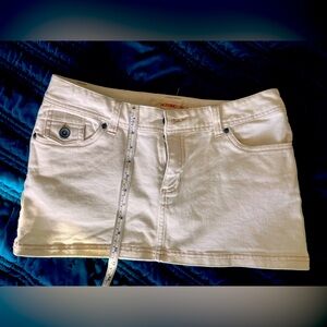Vintage mini jean skirt